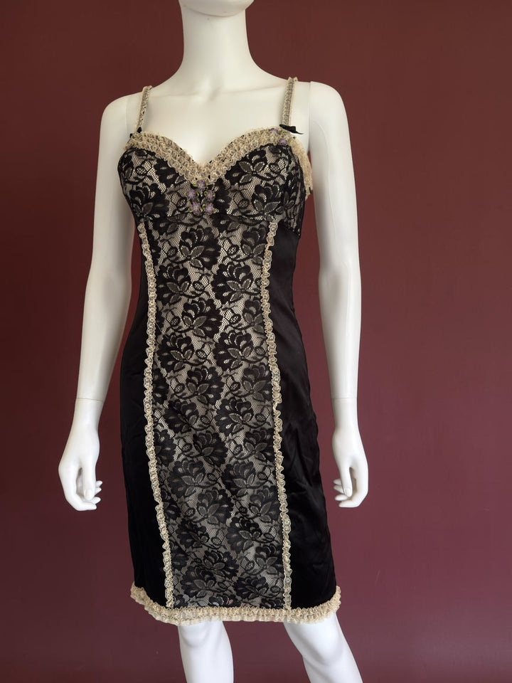 Vintage deadstock 1990s 00s Betsey Johnson iconic figure hugging dress