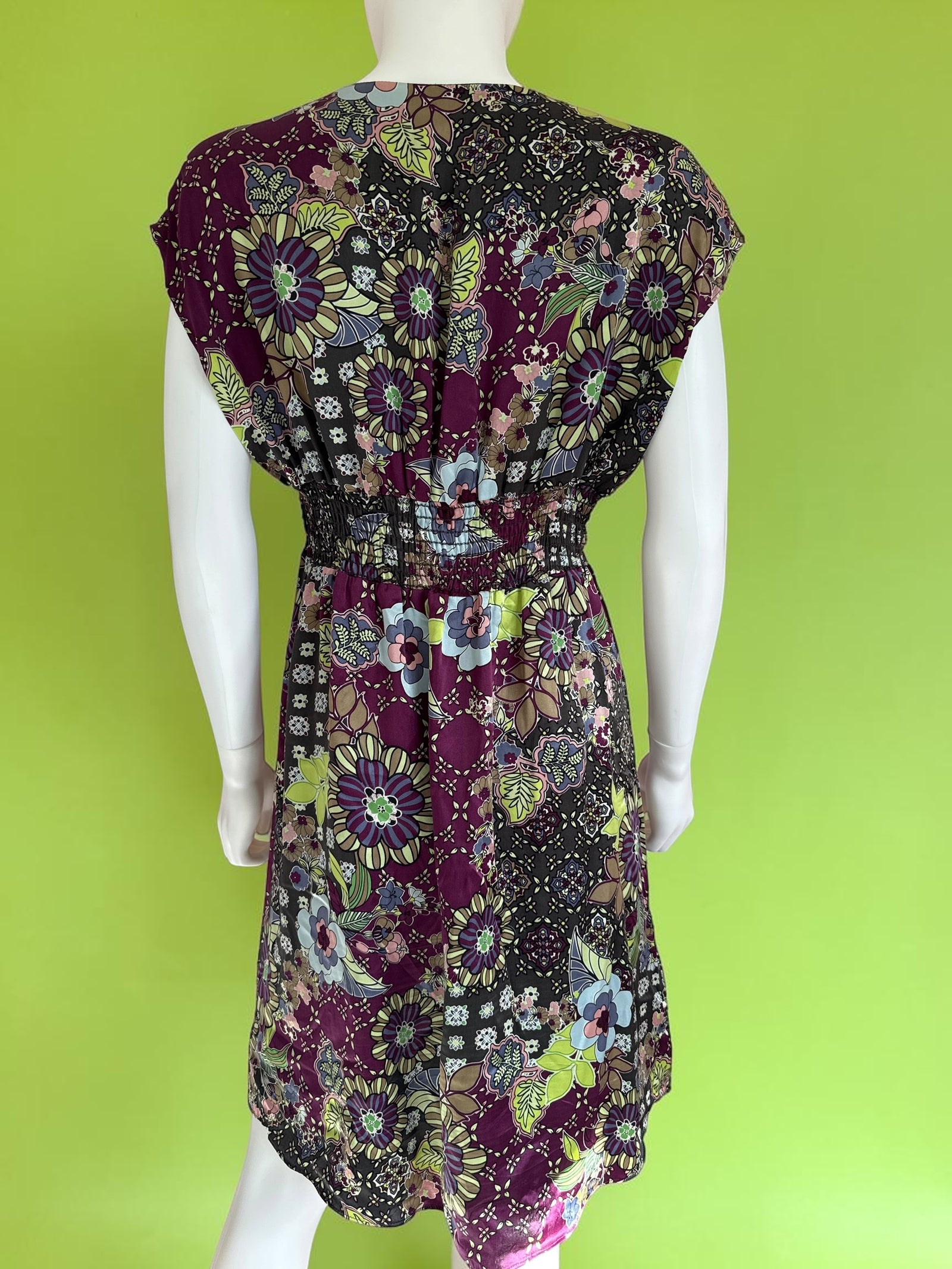 Vintage 100% silk floral summer autumnal dress